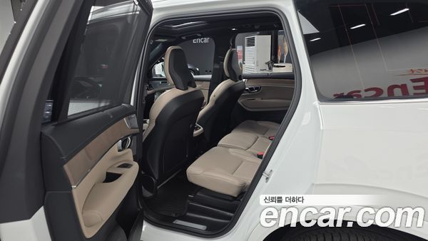 Volvo XC90 2026, фото 17