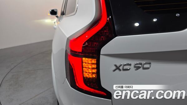 Volvo XC90 2026, фото 9