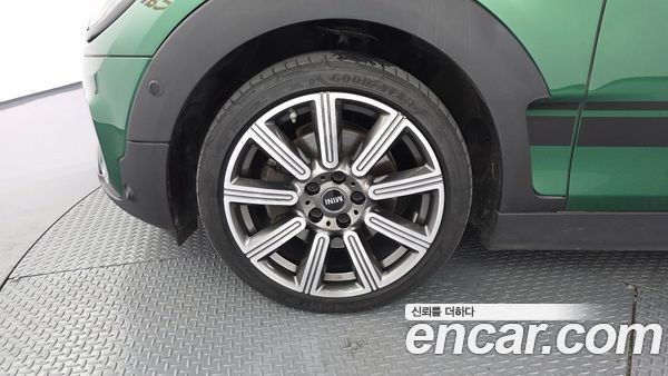 MINI CLUBMAN 2024, фото 5