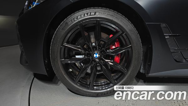 BMW i4 2023, фото 5