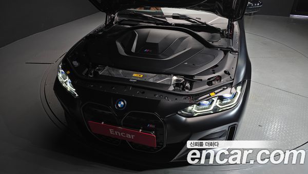 BMW i4 2023, фото 6