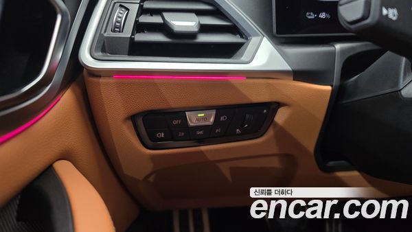 BMW i4 2023, фото 30