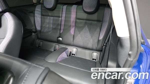 MINI 2025, фото 16