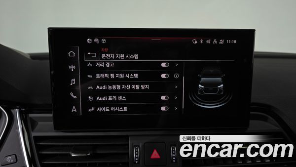 Audi SQ5 2022, фото 16