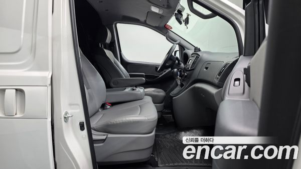 Hyundai Grand Starex 2021, фото 12