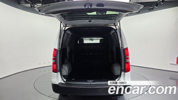 Hyundai Grand Starex 2021, фото 20
