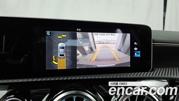 Mercedes-Benz A-Class 2020, фото 15