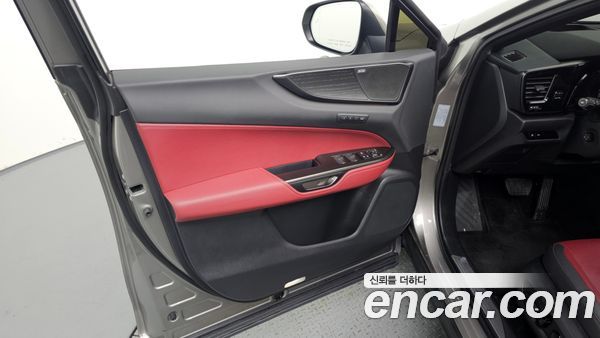 Lexus NX 2025, фото 14