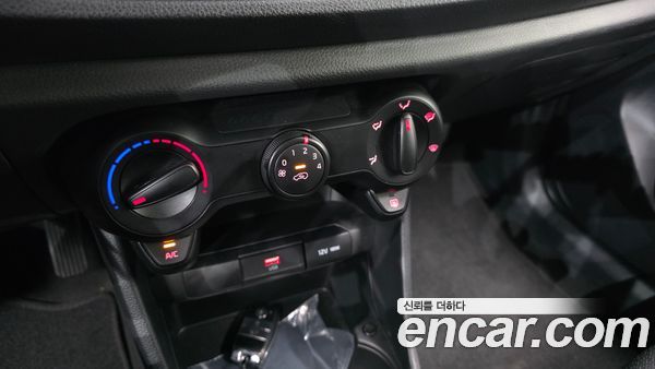 Kia Picanto 2023, фото 21