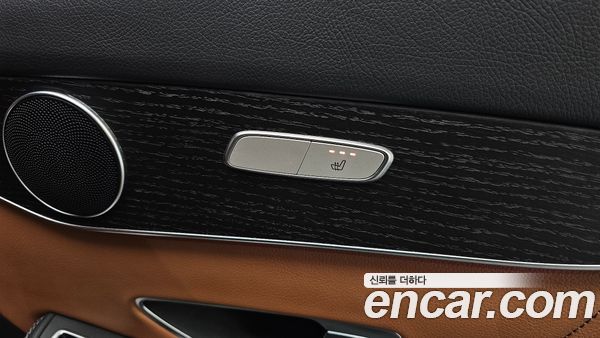 Mercedes-Benz GLC 2021, фото 24