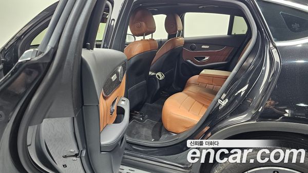 Mercedes-Benz GLC 2021, фото 16