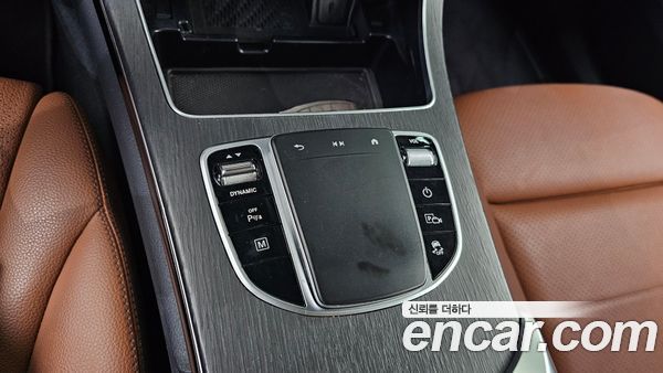 Mercedes-Benz GLC 2021, фото 30