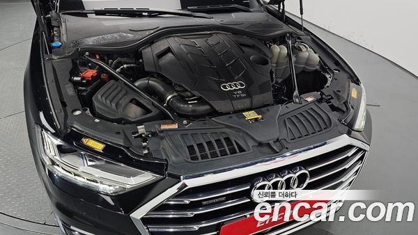 Audi A8 2021, фото 6