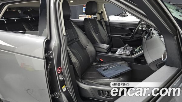 Land Rover Range Rover Evoque 2020, фото 15