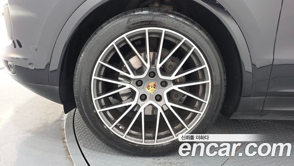 Porsche Cayenne 2021, фото 4