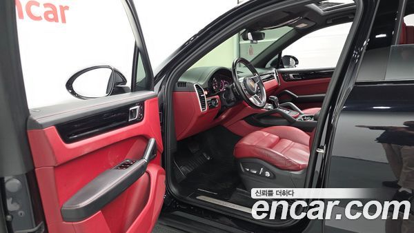 Porsche Cayenne 2021, фото 12