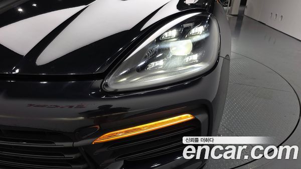 Porsche Cayenne 2021, фото 7