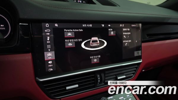 Porsche Cayenne 2021, фото 31