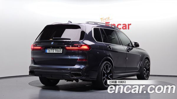 BMW X7 2020, фото 2