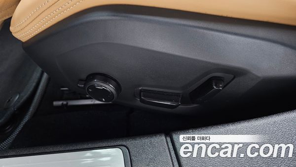 Volvo S60 2025, фото 31