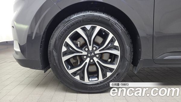 Kia Carnival 2021, фото 5
