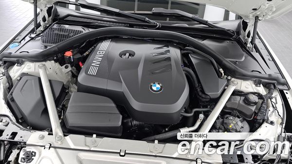 BMW 4 Series 2025, фото 6