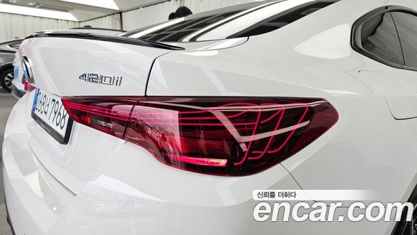 BMW 4 Series 2025, фото 9