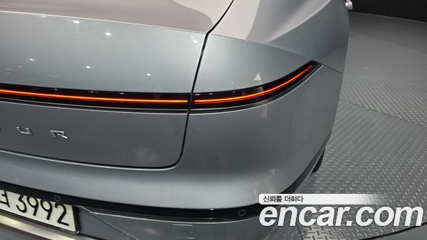 Hyundai Grandeur 2023, фото 9