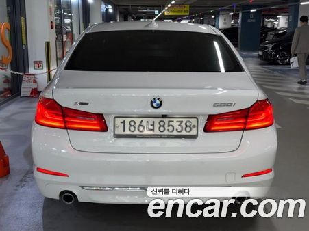 BMW 5 Series 2020, фото 5