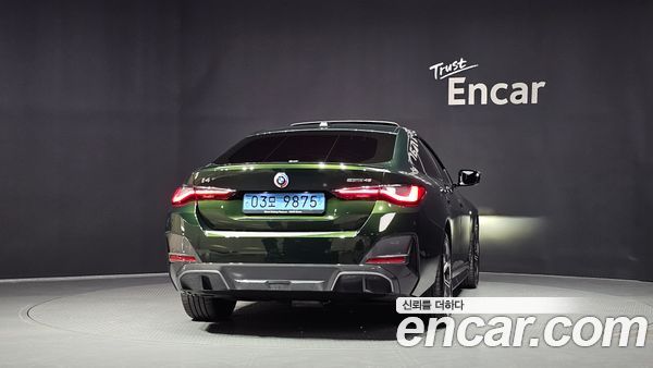 BMW i4 2022, фото 4