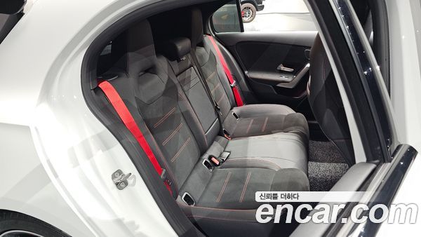 Mercedes-Benz A-Class 2025, фото 17