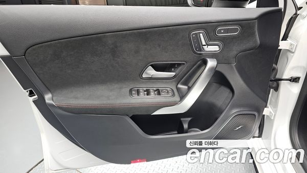 Mercedes-Benz A-Class 2025, фото 14