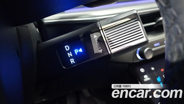 Hyundai Grandeur 2023, фото 9
