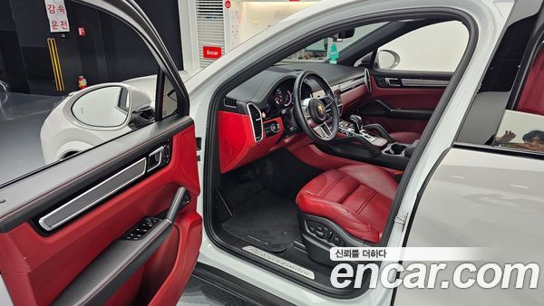 Porsche Cayenne 2023, фото 10