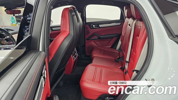 Porsche Cayenne 2023, фото 12