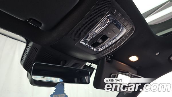 Mercedes-Benz GLB 2024, фото 29