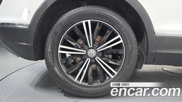 Volkswagen Tiguan 2020, фото 5
