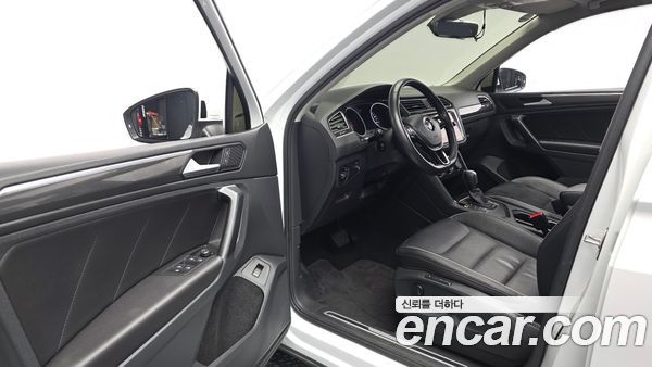 Volkswagen Tiguan 2020, фото 13