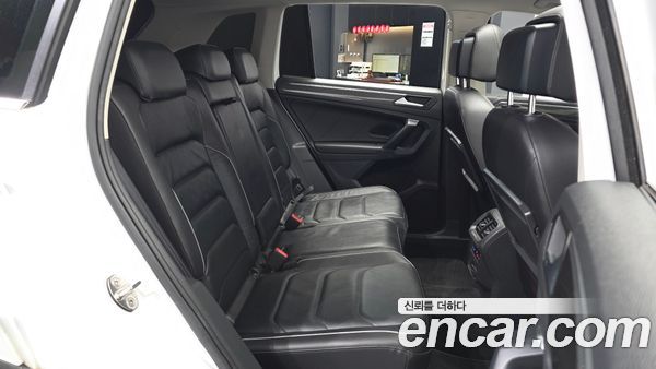 Volkswagen Tiguan 2020, фото 16