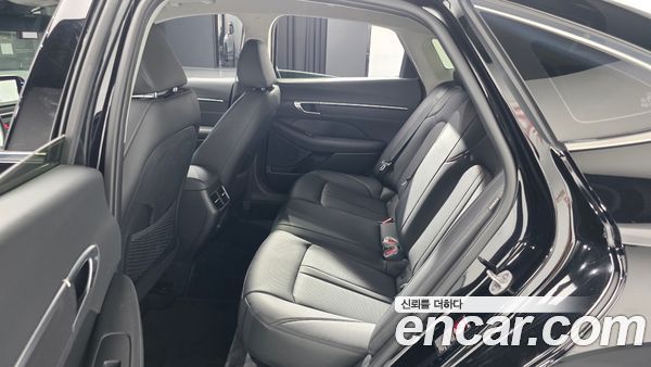 Hyundai Sonata 2023, фото 17