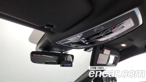 Audi A8 2023, фото 24