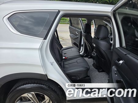 Hyundai Santa Fe 2023, фото 16