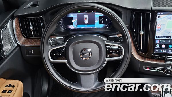 Volvo XC60 2022, фото 18