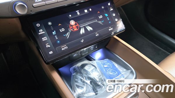 Hyundai Grandeur 2023, фото 17
