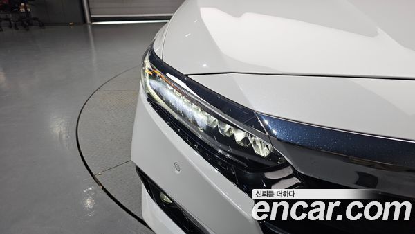 Honda Accord 2022, фото 7