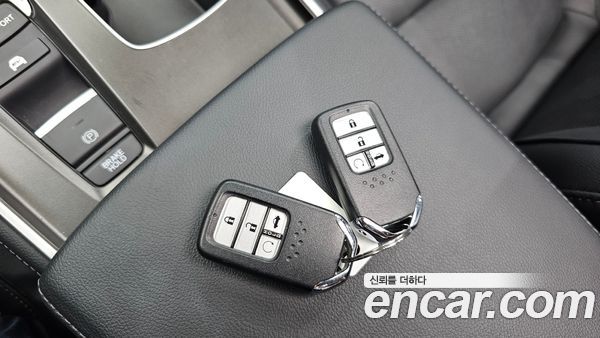 Honda Accord 2022, фото 28