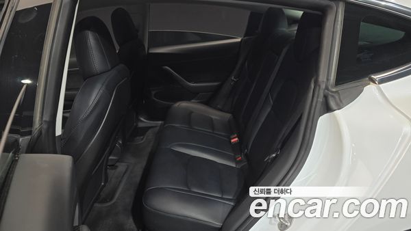 Tesla Model 3 2020, фото 18