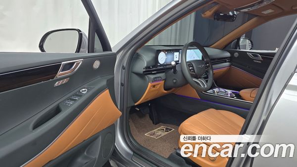 Genesis GV80 2025, фото 12