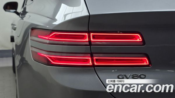 Genesis GV80 2025, фото 8
