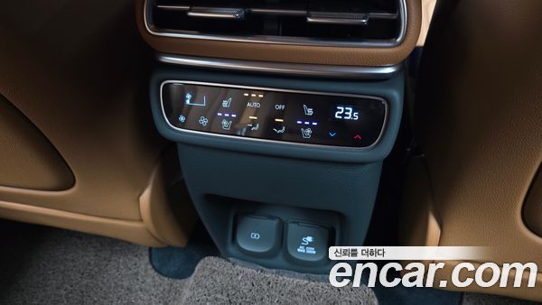 Genesis GV80 2025, фото 29